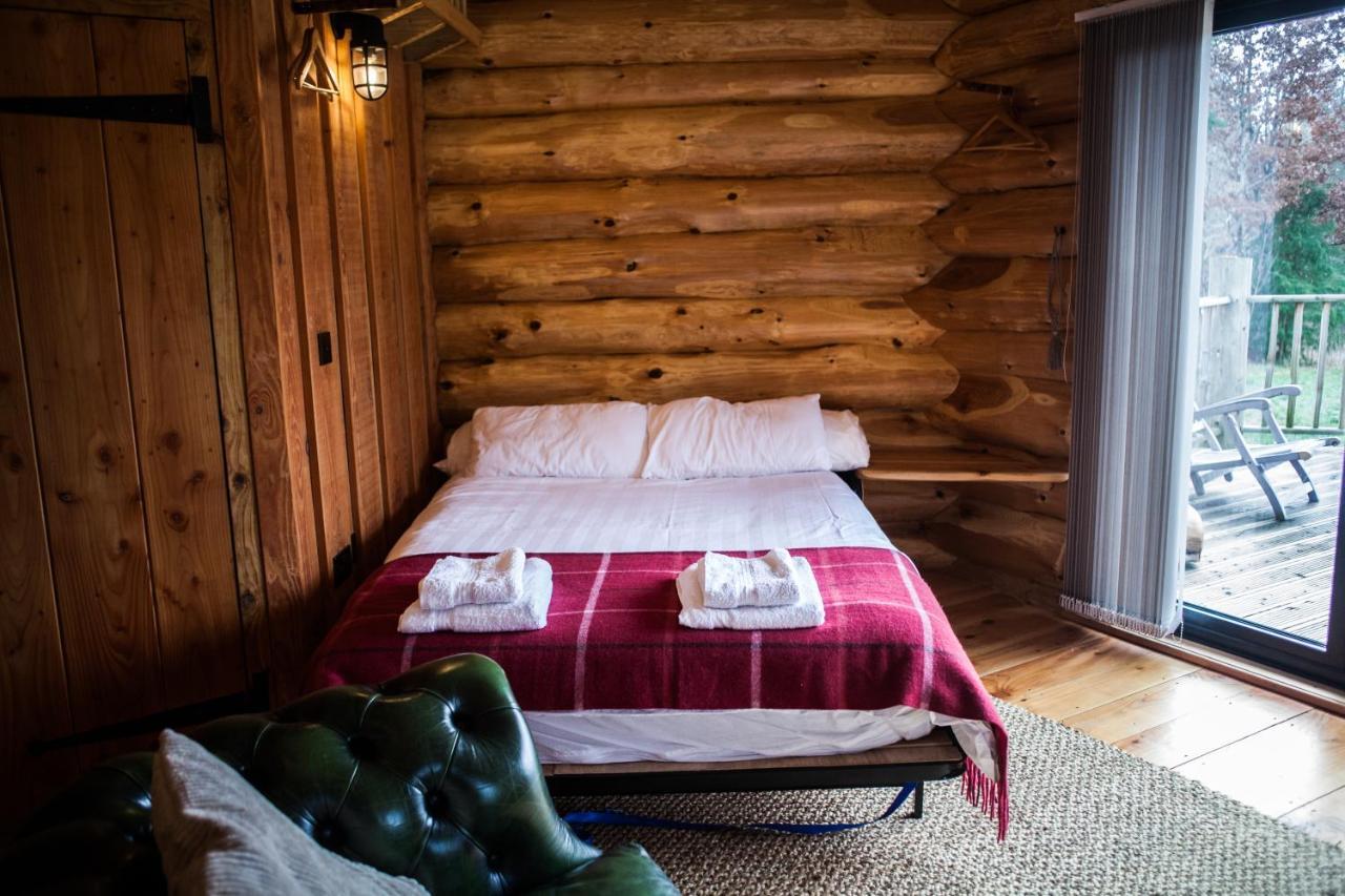 ヘレフォード Coed Y Marchog Woodland Retreatヴィラ エクステリア 写真